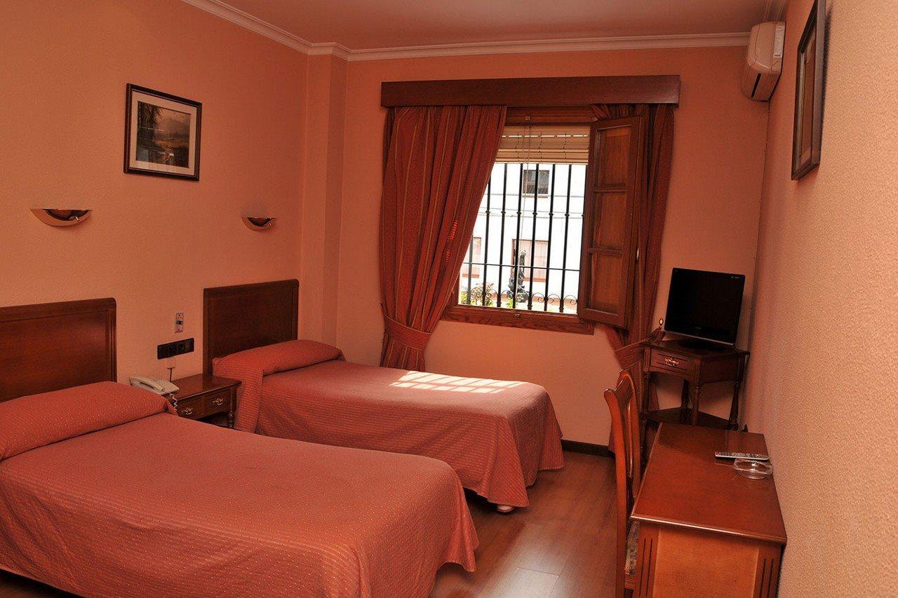 Hotel Los Castanos 阿拉色那 外观 照片