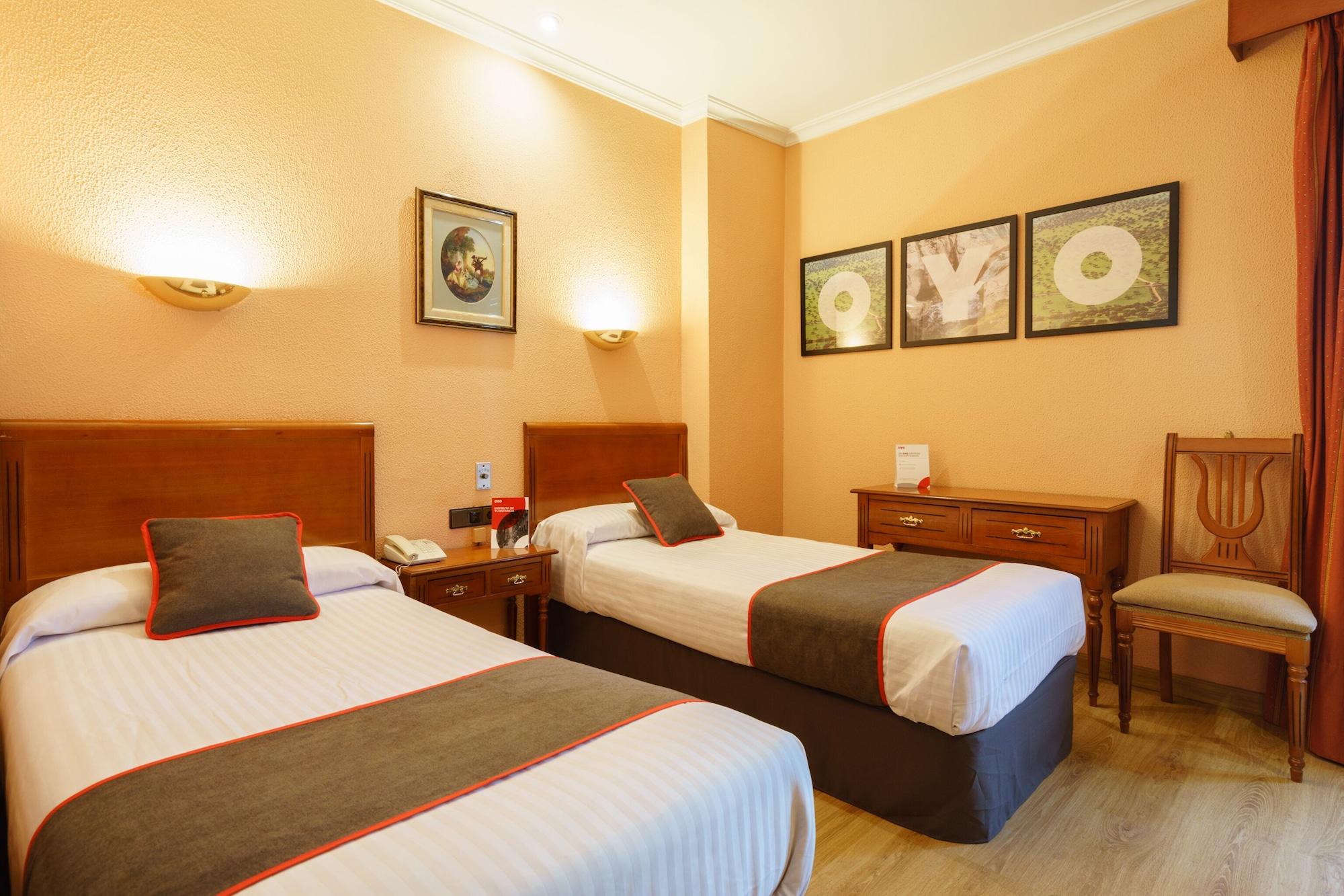 Hotel Los Castanos 阿拉色那 外观 照片