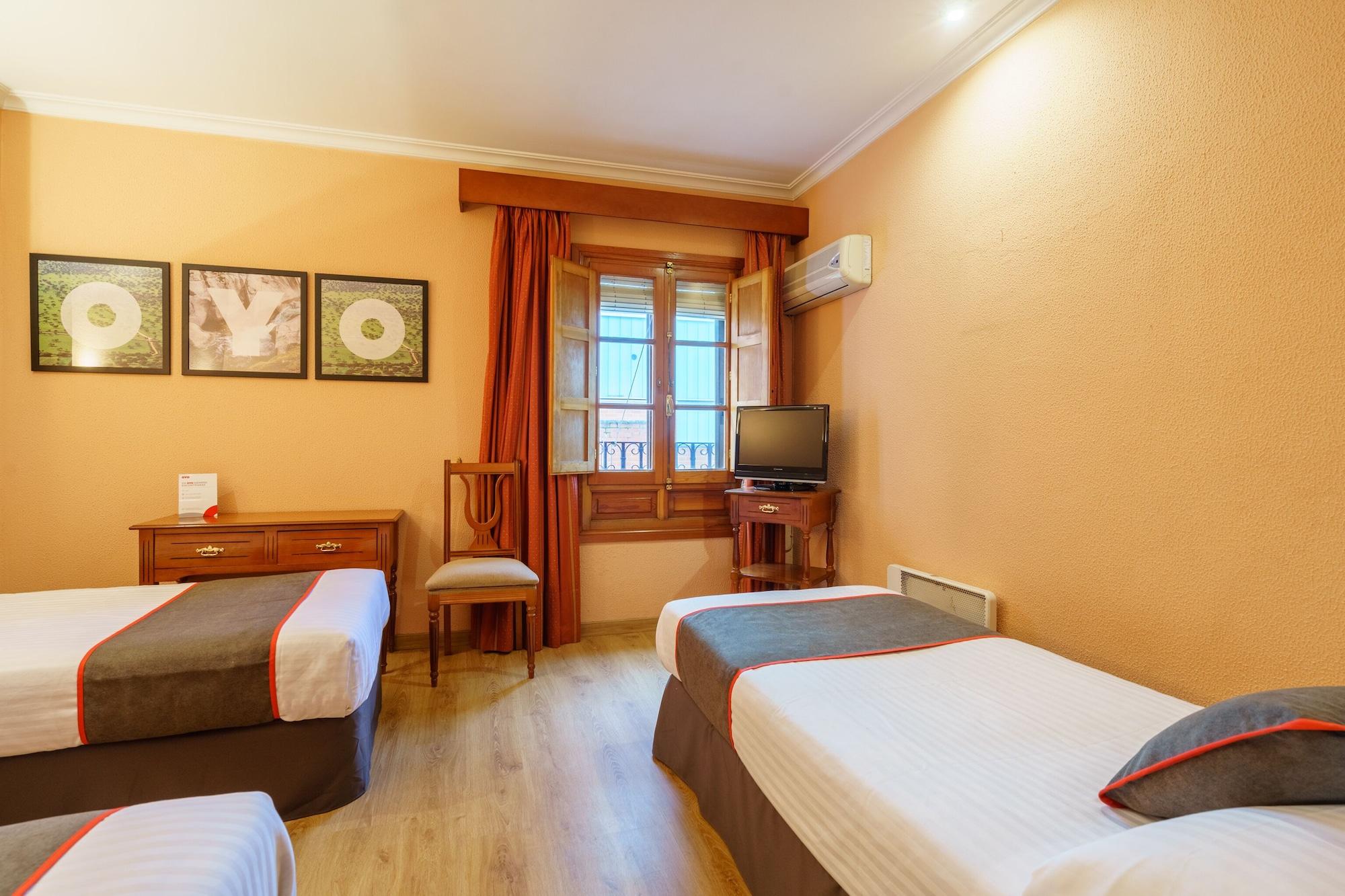 Hotel Los Castanos 阿拉色那 外观 照片