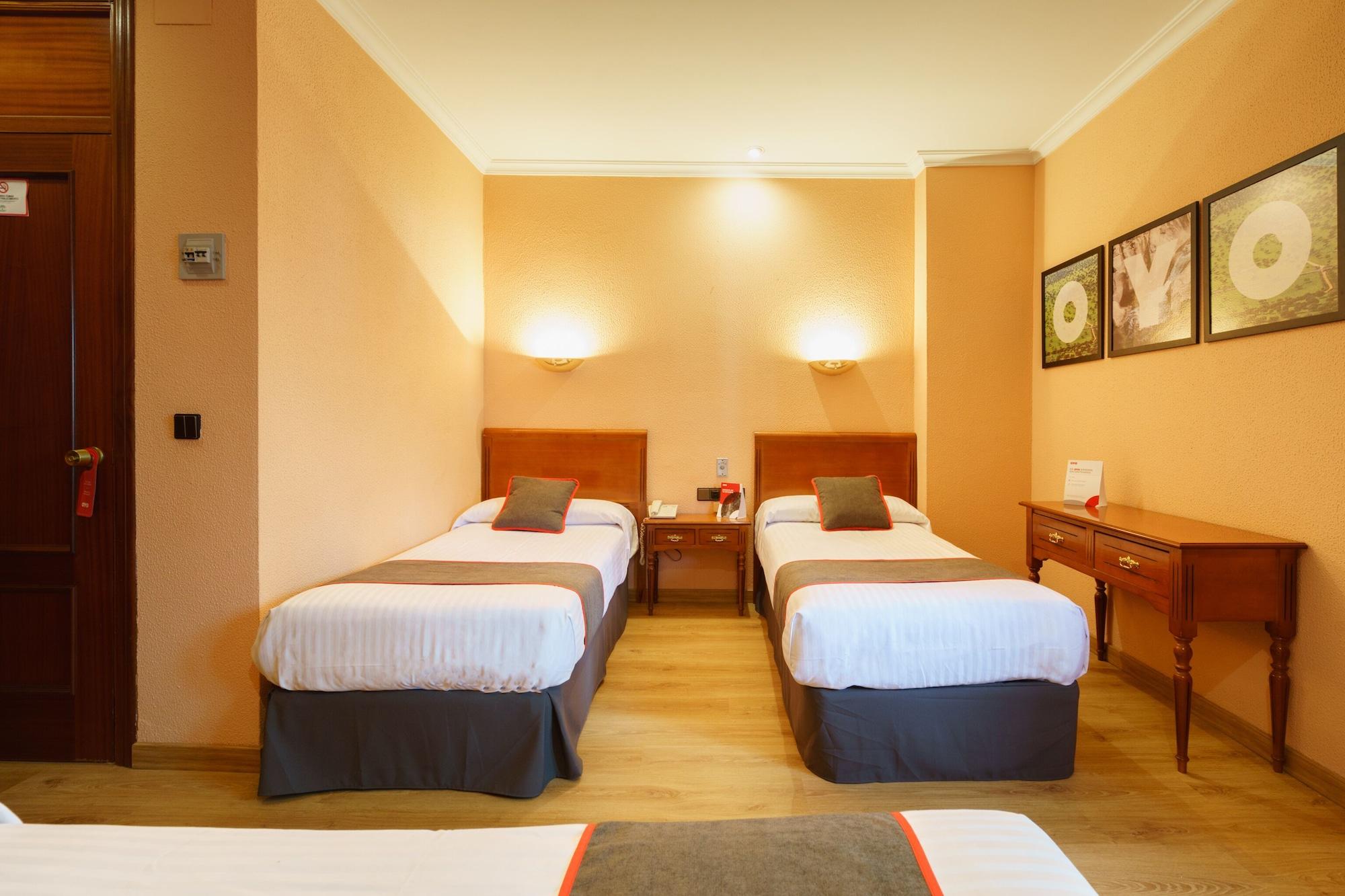 Hotel Los Castanos 阿拉色那 外观 照片