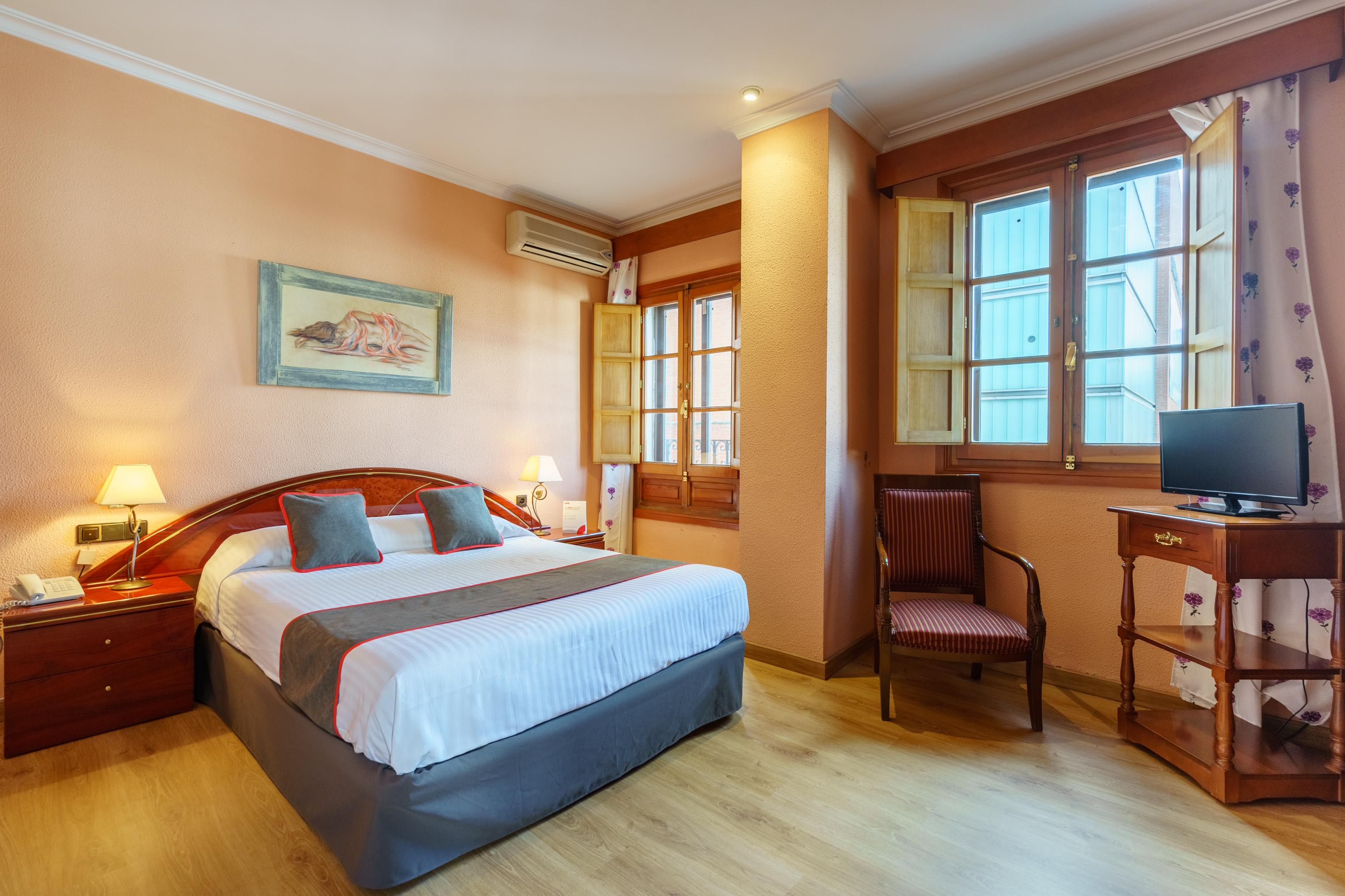 Hotel Los Castanos 阿拉色那 外观 照片